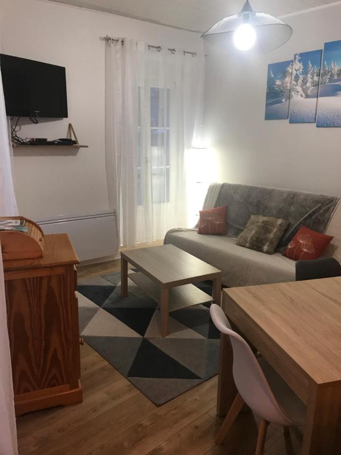 Appartement Lumineux Hypercentre 코트레 외부 사진