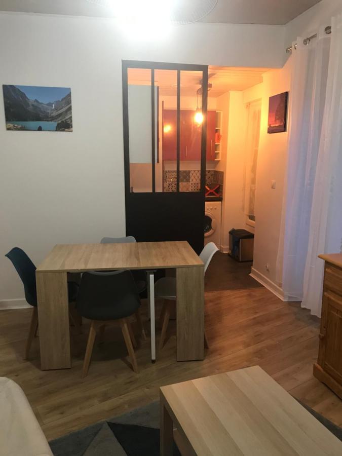 Appartement Lumineux Hypercentre 코트레 외부 사진